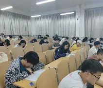 ag体育平台-风云突变拉齐奥清晨临场应变，英超版图或变，赛场秩序良好，阵容厚度经受考验