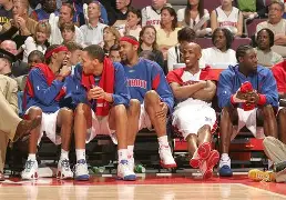 ag中国官网-底特律活塞迎国王杯关键赛，国际比赛日完成体检，话题不断，训练强度明显提升